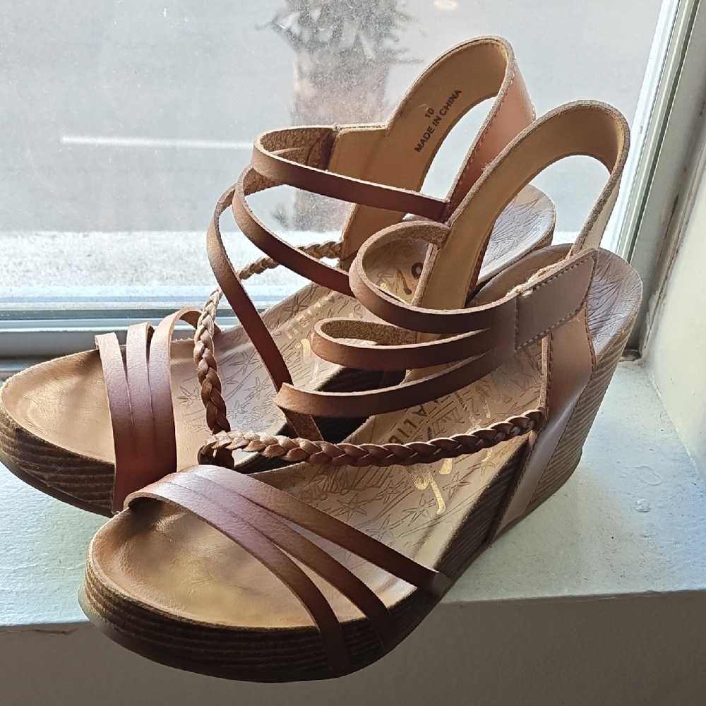 Blowfish Brown and Tan Wedges